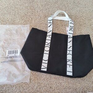 Victoria Secret Black Athletic Cheetah print inside Tote Bag-New with Tags